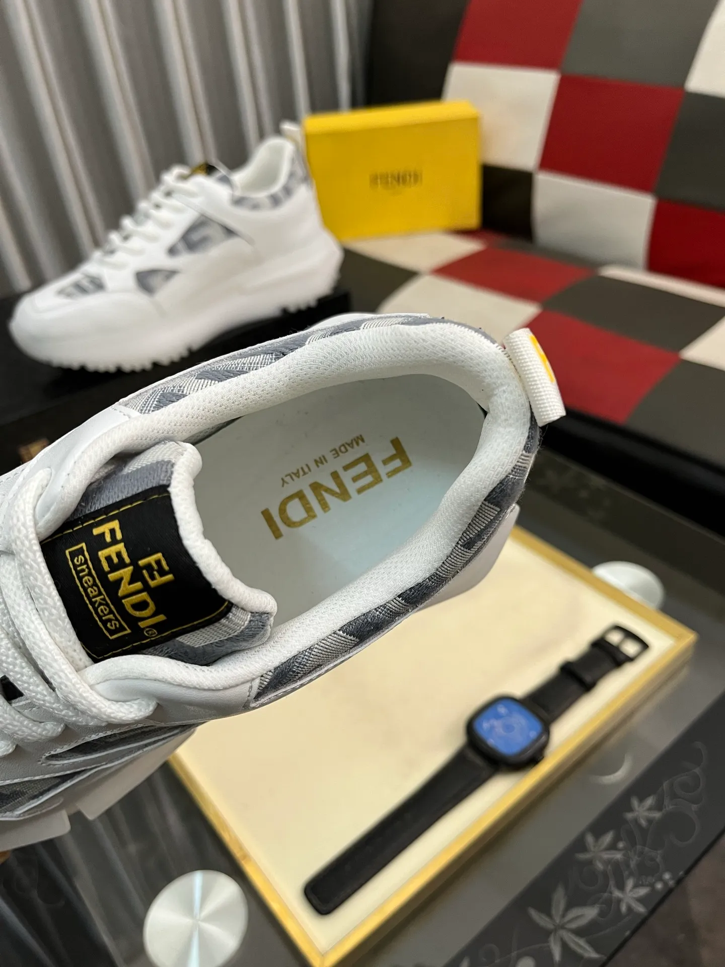 Men's Men's Shoes💰458⌚️⌚️[Fendi] Fendi's latest casual shoes for men! Available at counters simultaneously! A one-to-one replica of the original. All imported official website one-to-one cowhide fabric. The interior is made of top-grade sheepskin, and the original factory-supplied rubber outsole is used. Leading new fashion concepts. Matching code: 38-442️⃣Colors available